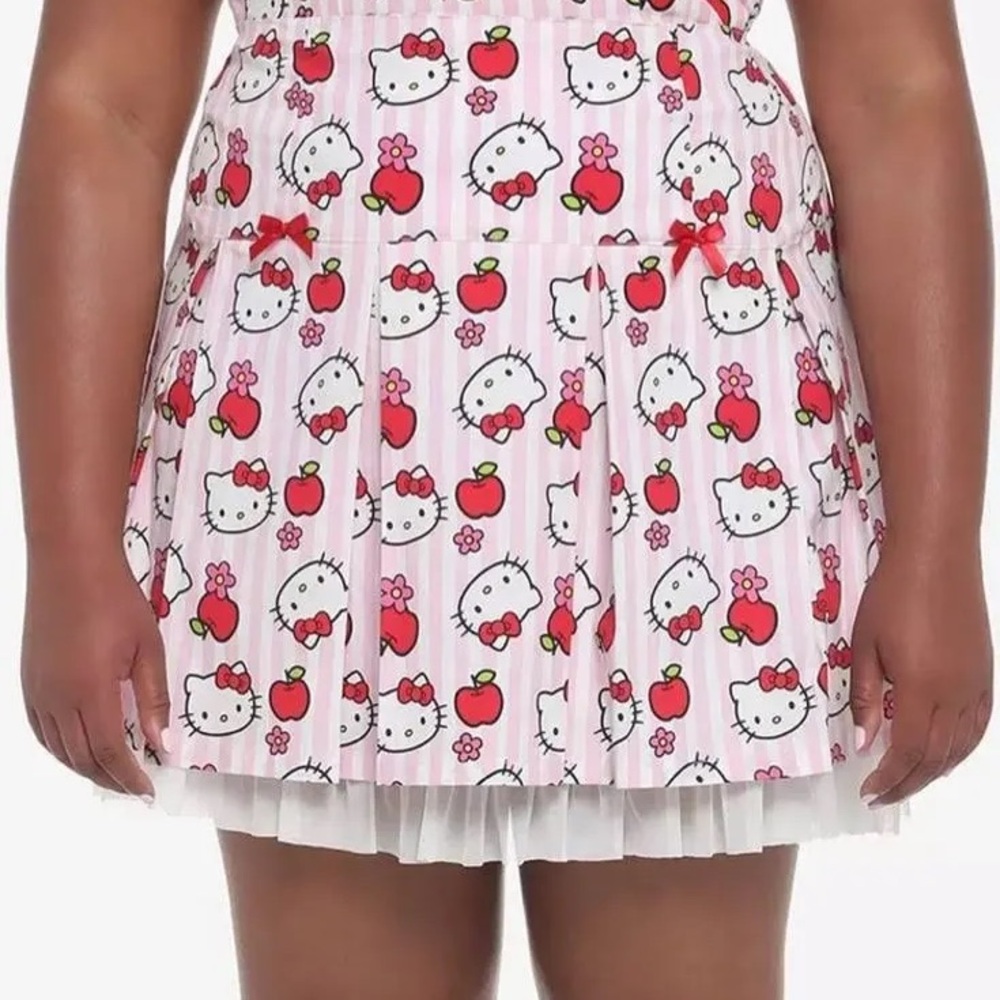 Hello Kitty Apple Stripe Pleated Skirt